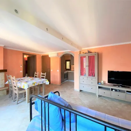 Comitti Apartment