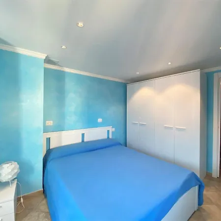 Comitti Apartment